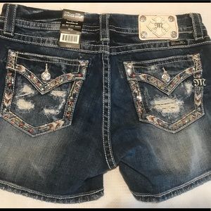 Miss Me Mid Rise Curvy Shorts